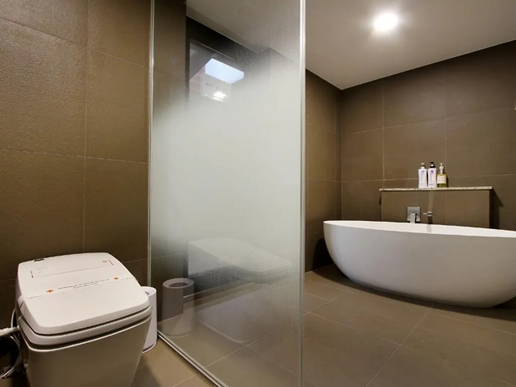 Donggyeong Hotel Seoul