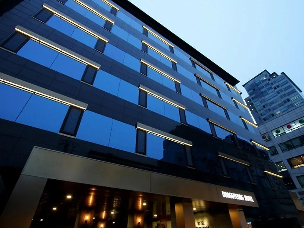 Donggyeong Hotel contacts