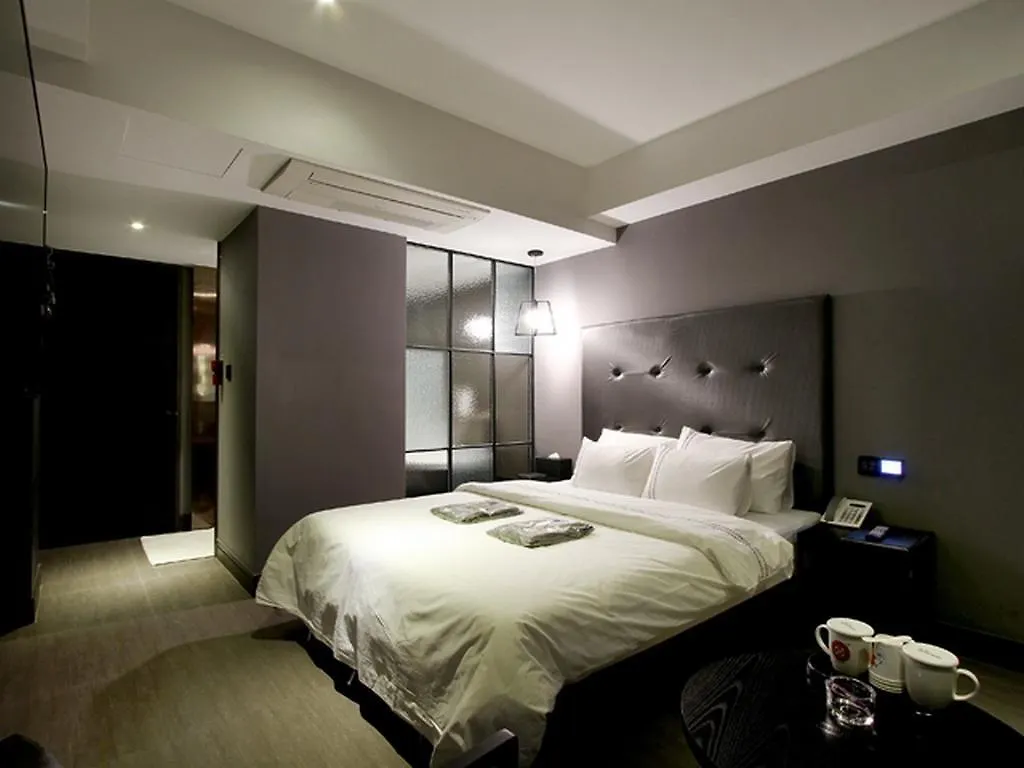 Donggyeong Hotel Seoul
