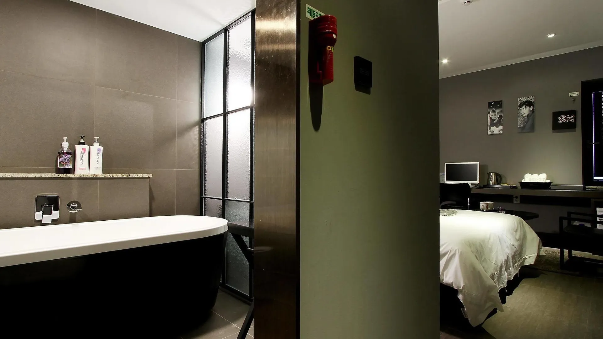 Donggyeong Hotel Seoul